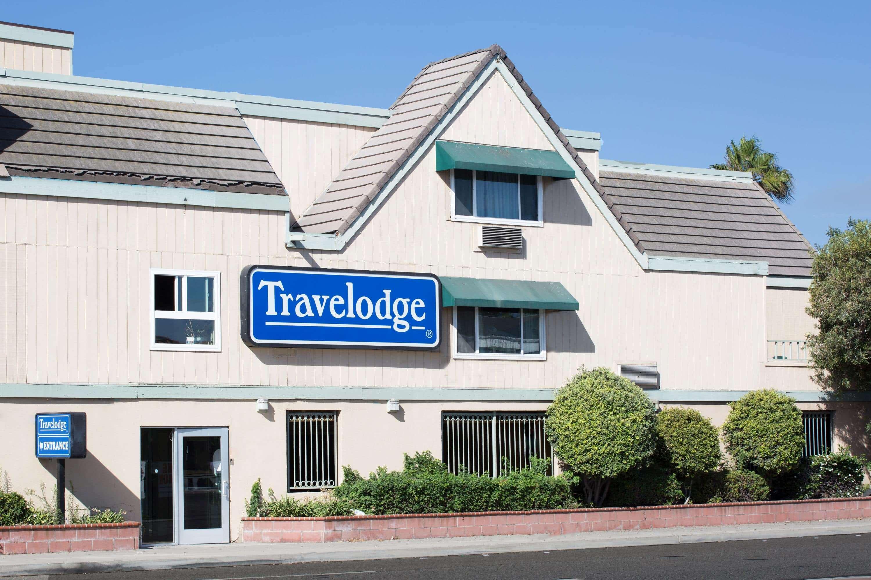 Travelodge By Wyndham Ocean Front Сансет-Бич Экстерьер фото